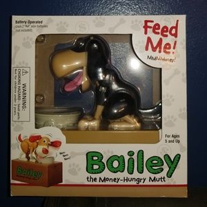 Bailey the money hungry Mutt